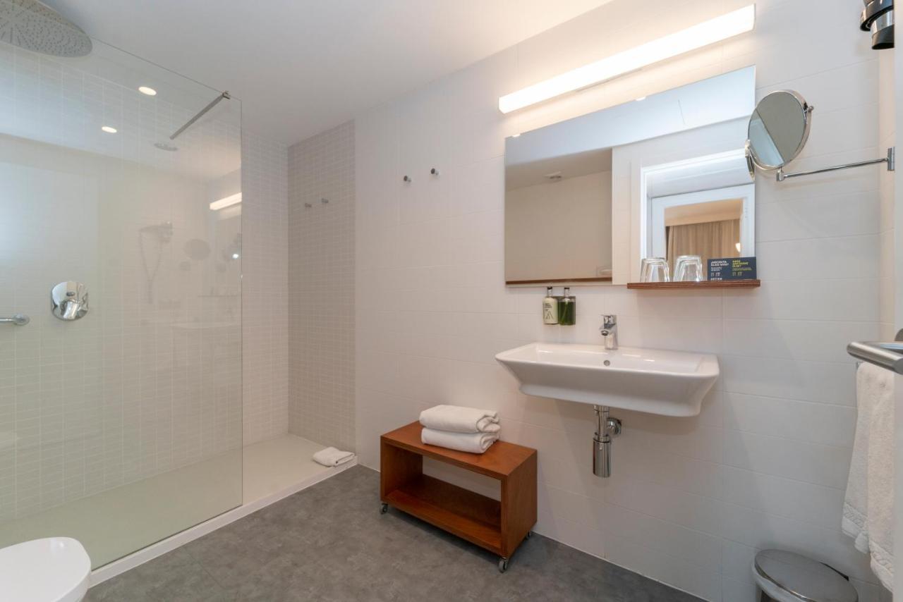 Artiem Apartamentos Mahon  Exterior photo